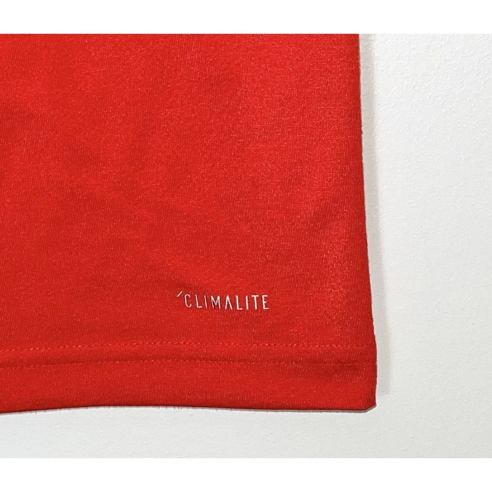 Adidas‎ T-Shirt Men's Medium Red Spellout Gym BroCore Climalite